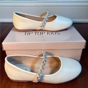 Tip Top Kids Cream Pearl Strap Dress Shoes